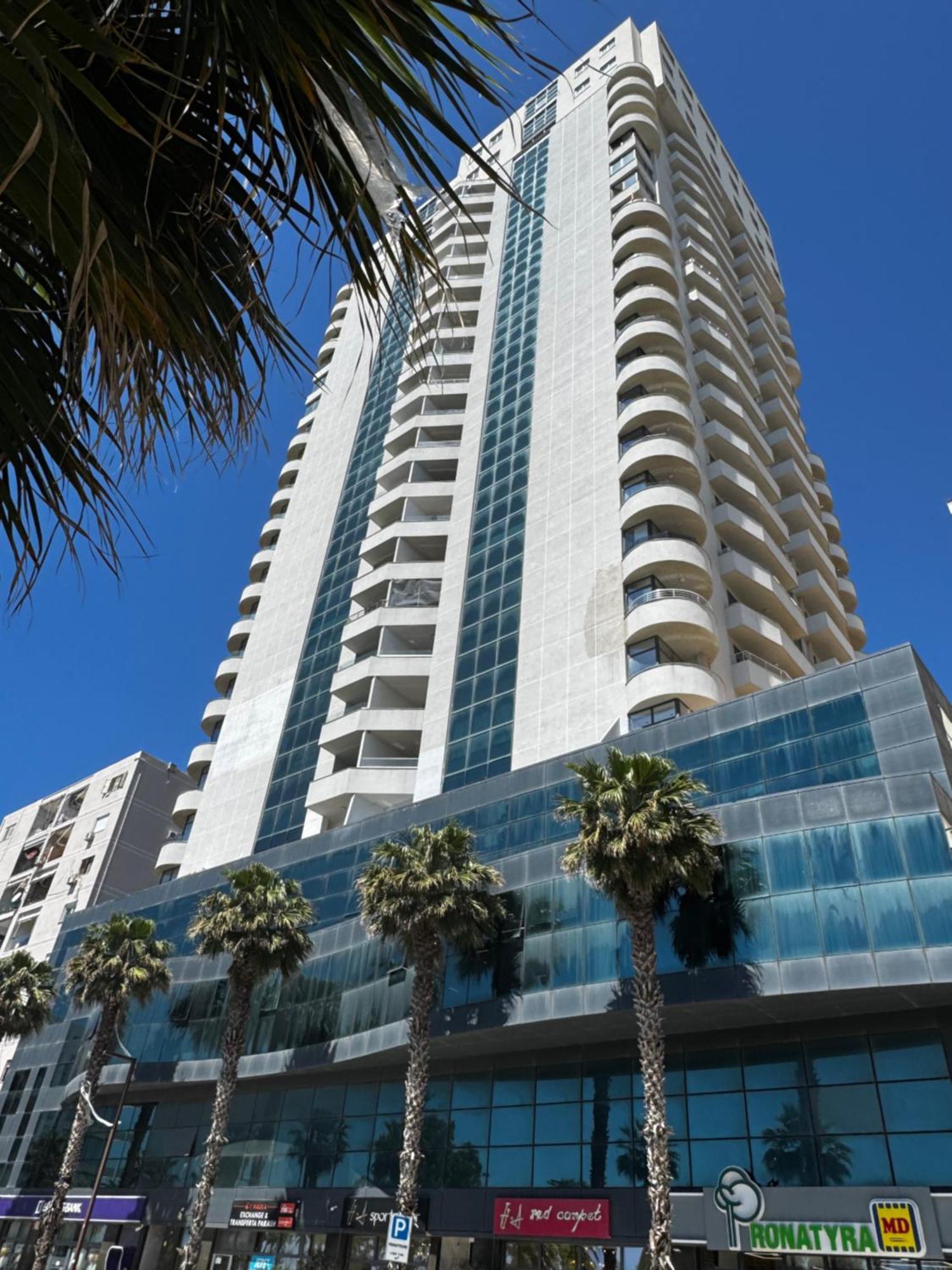 Sky & Sea View Luxury Apartments Durrës Esterno foto